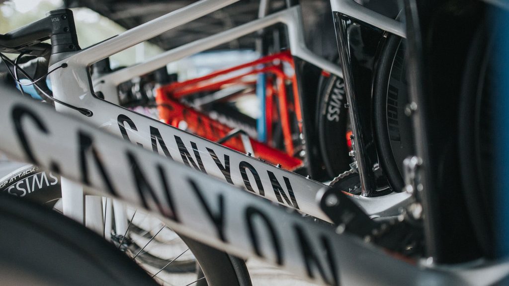 canyon bikes